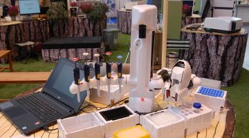 biolab-robot