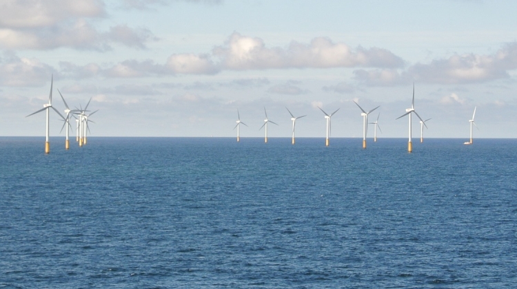 north-sea-1242960_1920